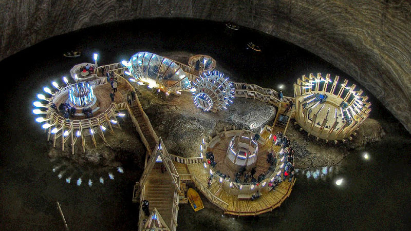 https://mdw-travel-data-us-east-1.s3.amazonaws.com/img/country/Romania/Turda-Salt-Mine/img_05.jpg