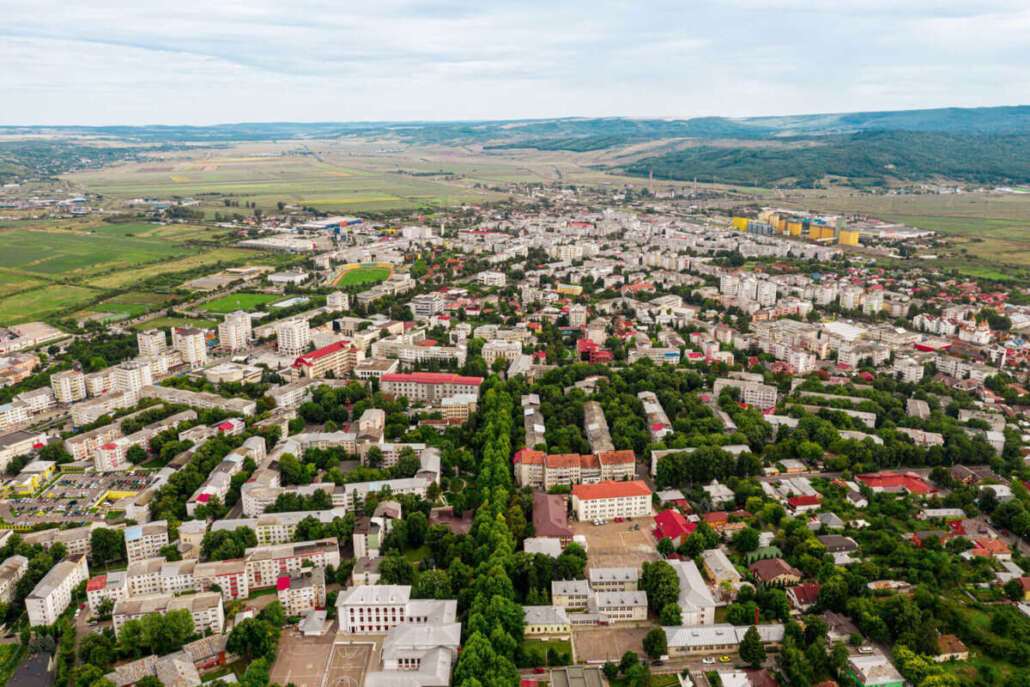 https://mdw-travel-data-us-east-1.s3.amazonaws.com/img/country/Romania/Vaslui-Citadel/img_00.jpg