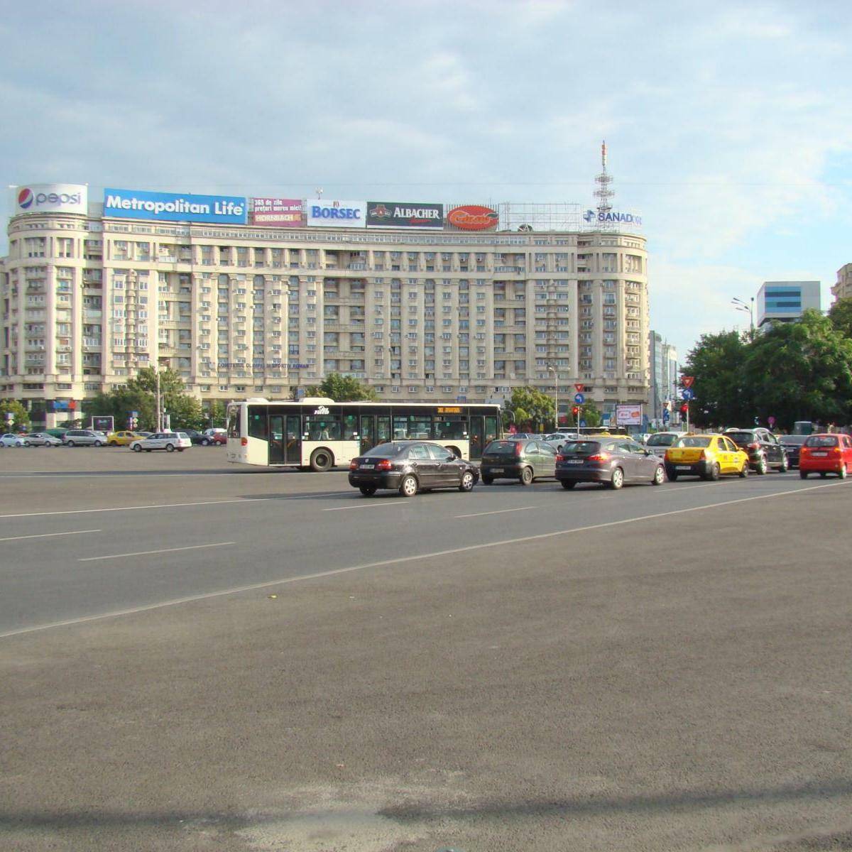 https://mdw-travel-data-us-east-1.s3.amazonaws.com/img/country/Romania/Victory-Square/img_03.jpg