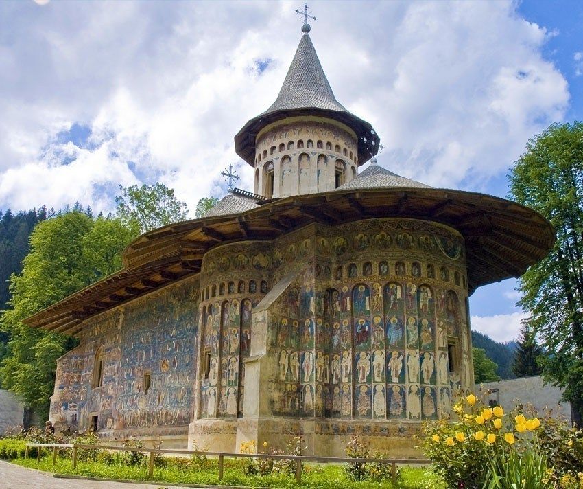 https://mdw-travel-data-us-east-1.s3.amazonaws.com/img/country/Romania/Visina-Monastery/img_00.jpg