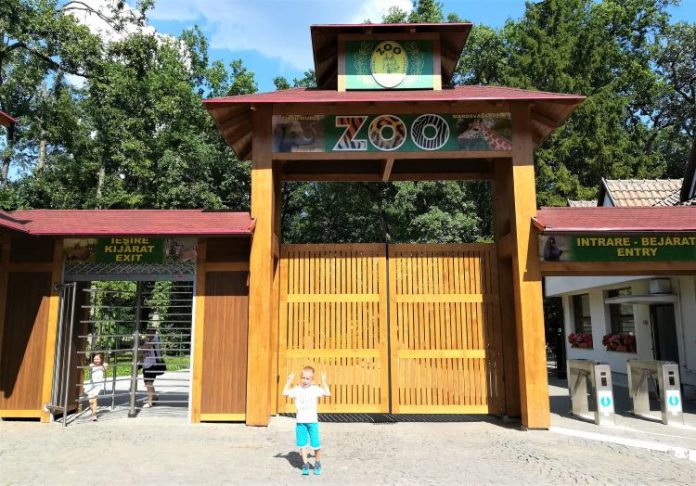 https://mdw-travel-data-us-east-1.s3.amazonaws.com/img/country/Romania/Zoo-Targu-Mures/img_01.jpg