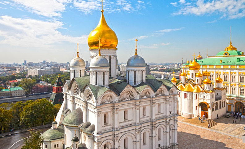 https://mdw-travel-data-us-east-1.s3.amazonaws.com/img/country/Russia/Annunciation-Cathedral/img_01.jpg
