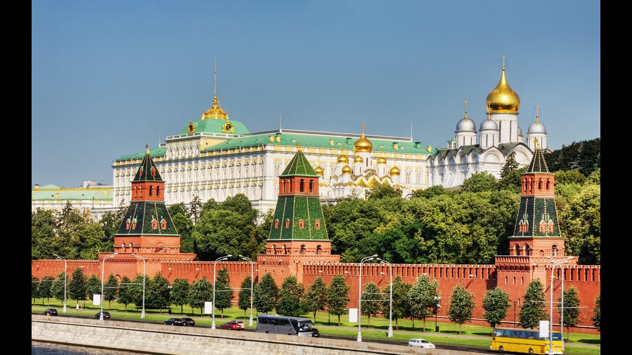 https://mdw-travel-data-us-east-1.s3.amazonaws.com/img/country/Russia/Avenue-Park/img_02.jpg