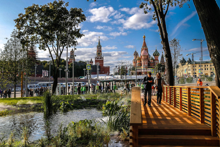 https://mdw-travel-data-us-east-1.s3.amazonaws.com/img/country/Russia/Avenue-Park/img_05.jpg