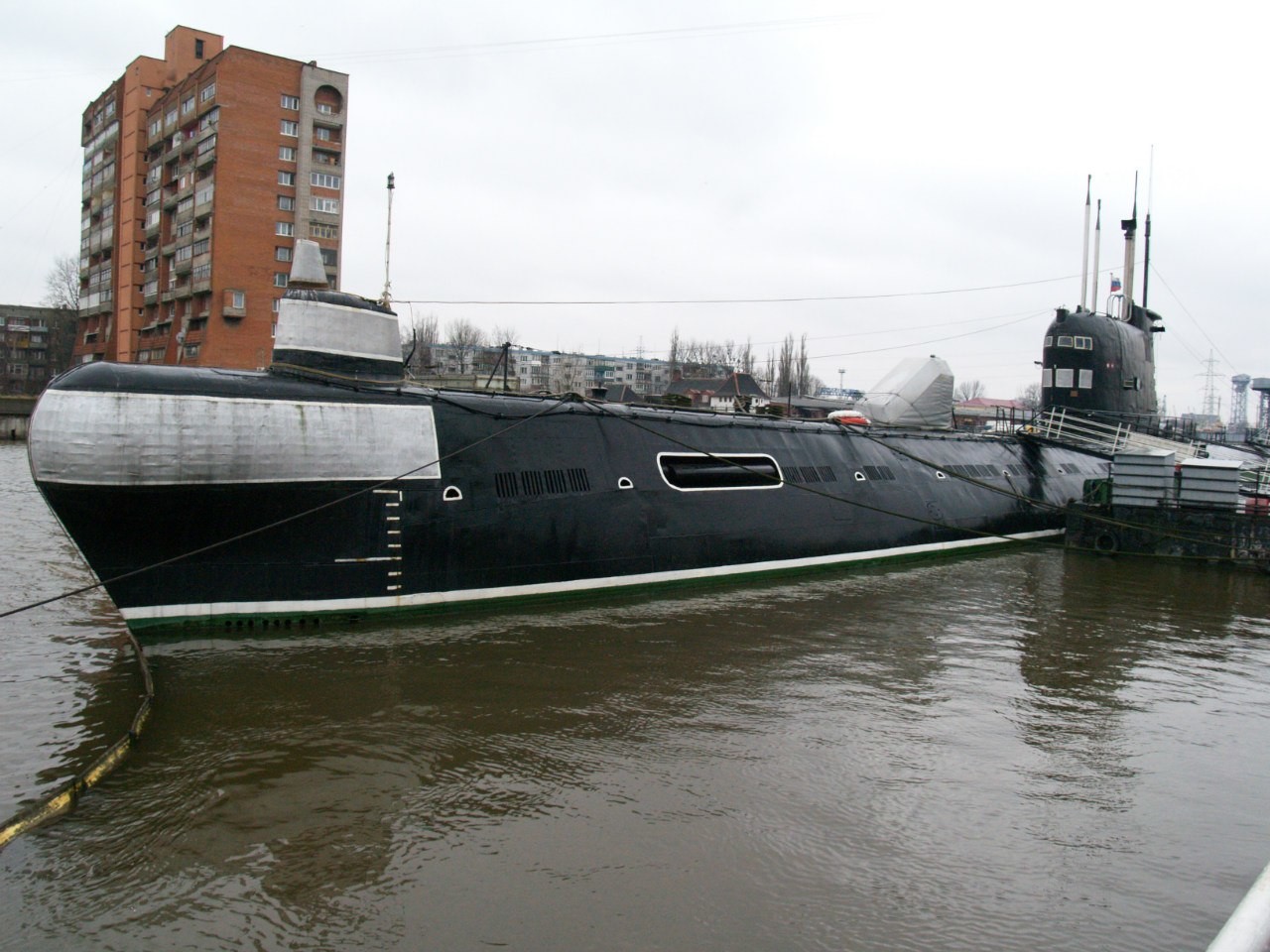 https://mdw-travel-data-us-east-1.s3.amazonaws.com/img/country/Russia/B-413-Soviet-Submarine-Museum/img_03.jpg