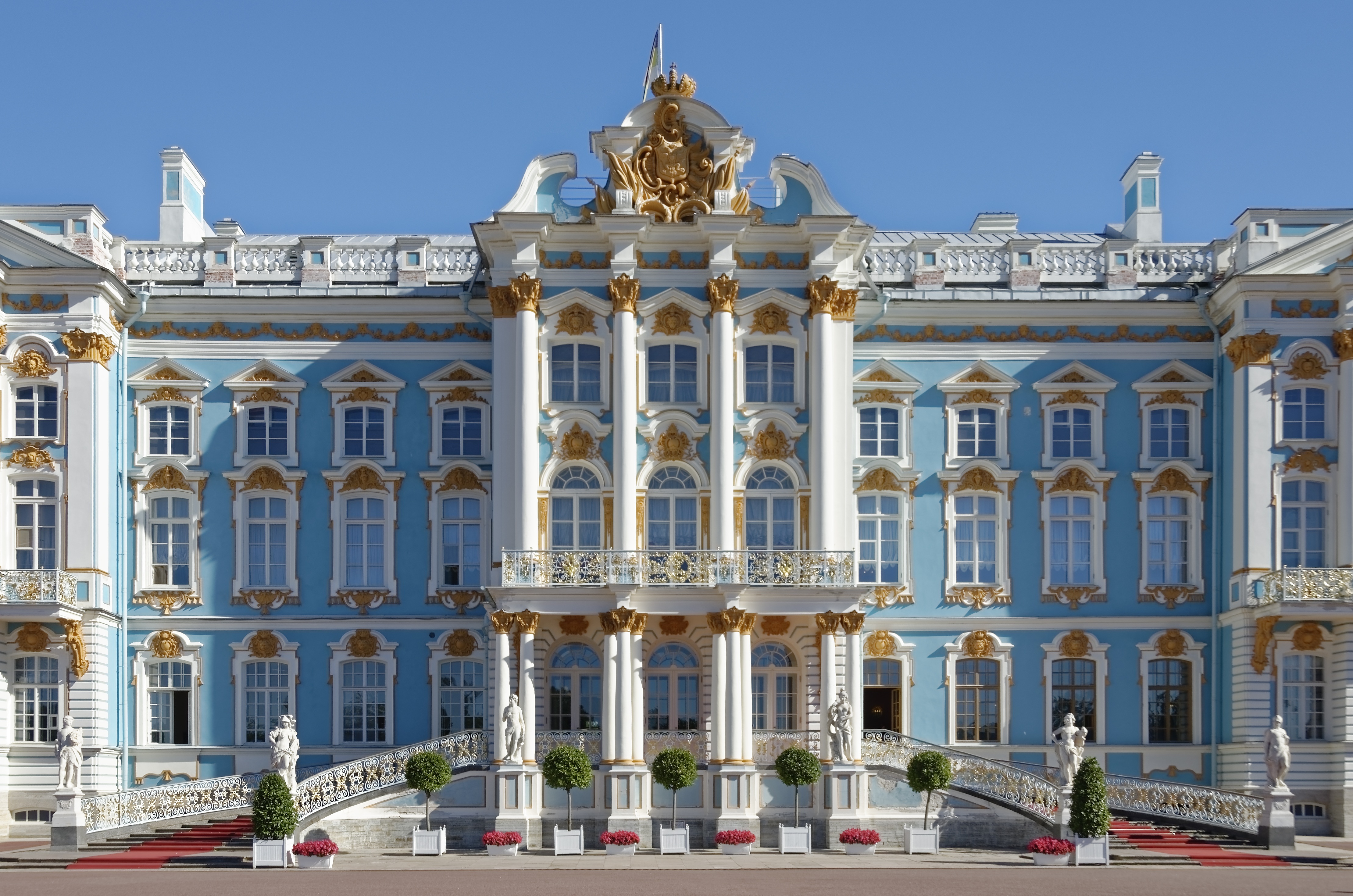 https://mdw-travel-data-us-east-1.s3.amazonaws.com/img/country/Russia/Catherine-Palace/img_02.jpg