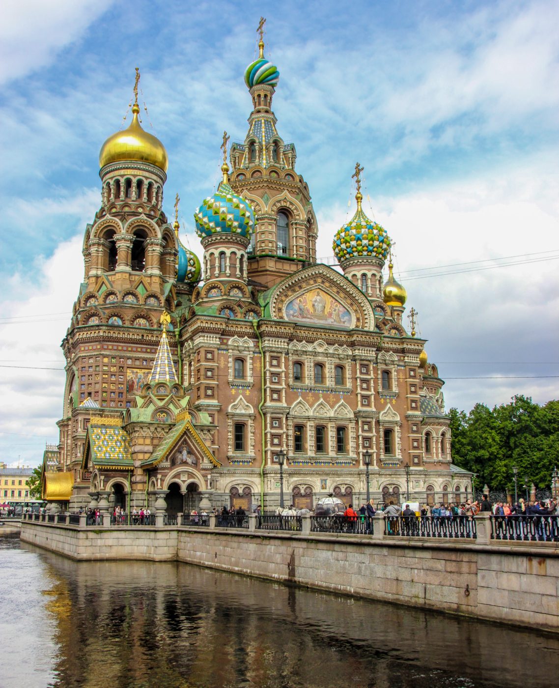 https://mdw-travel-data-us-east-1.s3.amazonaws.com/img/country/Russia/Central-Market/img_01.jpg
