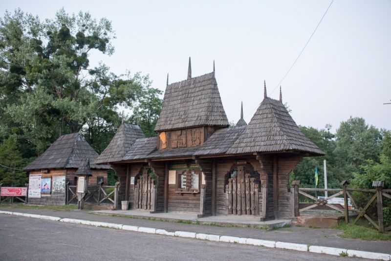 https://mdw-travel-data-us-east-1.s3.amazonaws.com/img/country/Russia/Chersky-House-Museum/img_03.jpg