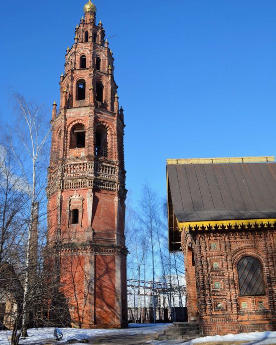 https://mdw-travel-data-us-east-1.s3.amazonaws.com/img/country/Russia/Church-of-St-John-the-Baptist/img_01.jpg