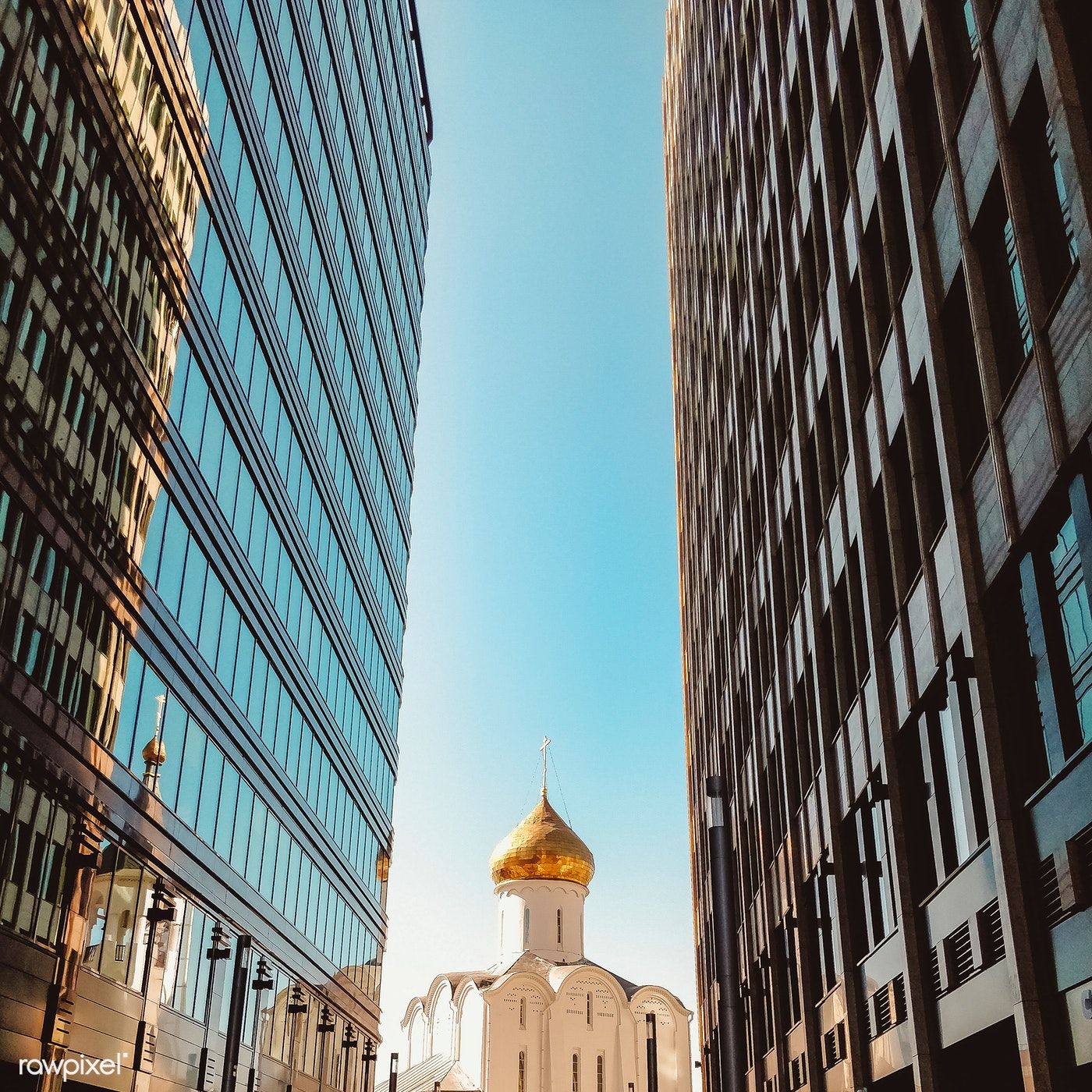 https://mdw-travel-data-us-east-1.s3.amazonaws.com/img/country/Russia/Church-of-the-Deposition-of-the-Holy-Robe/img_02.jpg
