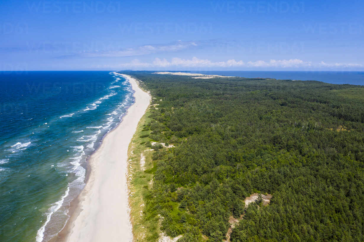 https://mdw-travel-data-us-east-1.s3.amazonaws.com/img/country/Russia/Curonian-Spit-National-Park/img_01.jpg