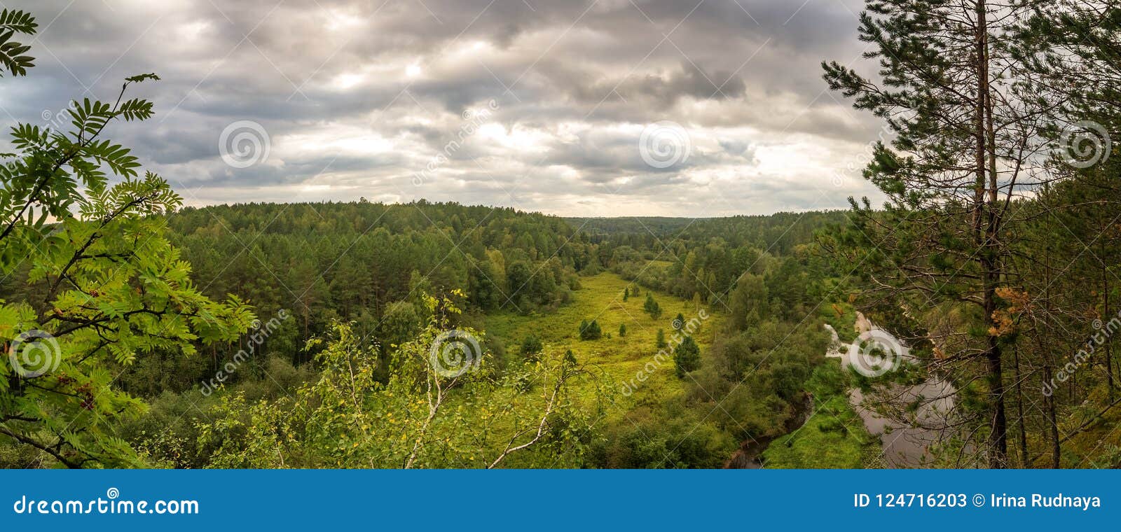 https://mdw-travel-data-us-east-1.s3.amazonaws.com/img/country/Russia/Deer-Streams-Nature-Reserve/img_05.jpg