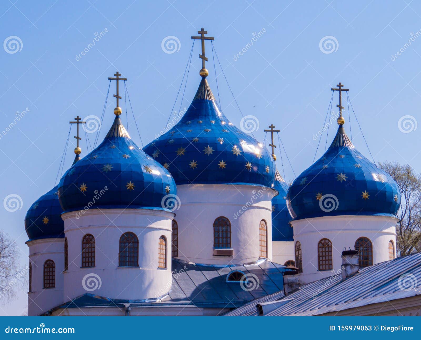 https://mdw-travel-data-us-east-1.s3.amazonaws.com/img/country/Russia/Exaltation-of-the-Holy-Cross-Monastery/img_03.jpg