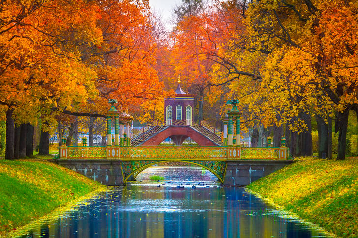 https://mdw-travel-data-us-east-1.s3.amazonaws.com/img/country/Russia/Fantasy-Park--Pavlovsky-/img_02.jpg