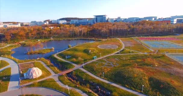 https://mdw-travel-data-us-east-1.s3.amazonaws.com/img/country/Russia/Far-Eastern-National-University/img_02.jpg