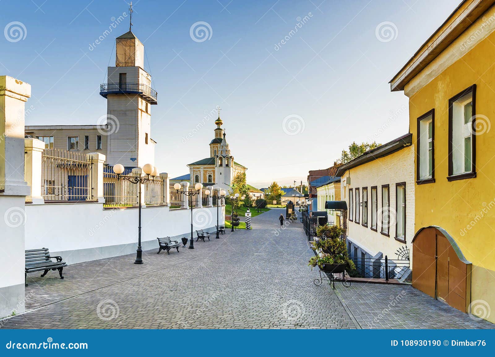 https://mdw-travel-data-us-east-1.s3.amazonaws.com/img/country/Russia/Gold-Ring-of-Russia/img_02.jpg