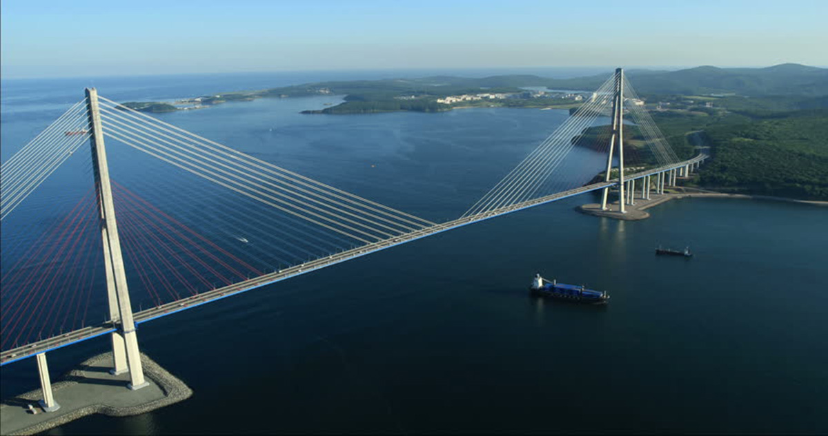 https://mdw-travel-data-us-east-1.s3.amazonaws.com/img/country/Russia/Golden-Bridge/img_01.jpg