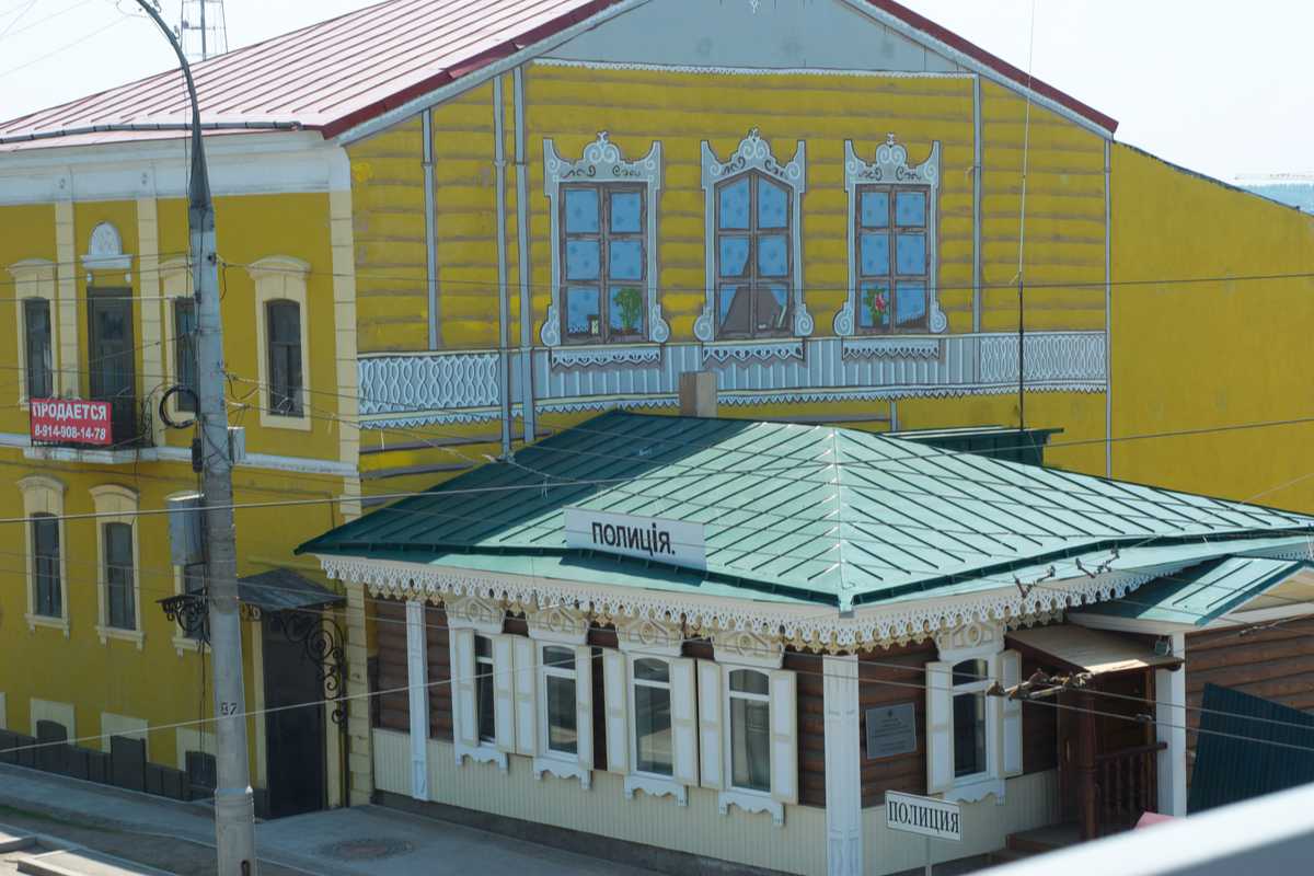 https://mdw-travel-data-us-east-1.s3.amazonaws.com/img/country/Russia/Irkutskaya-Sloboda/img_02.jpg