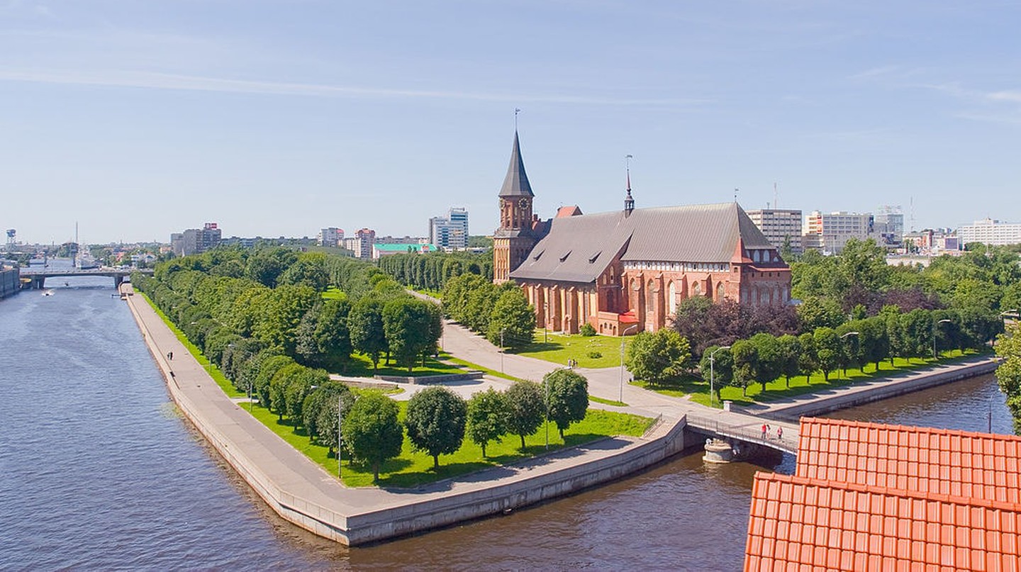 https://mdw-travel-data-us-east-1.s3.amazonaws.com/img/country/Russia/Kaliningrad-Cathedral/img_02.jpg