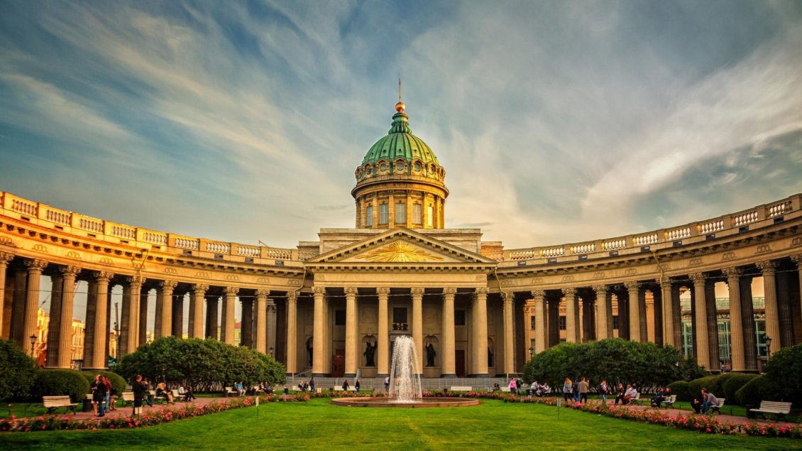 https://mdw-travel-data-us-east-1.s3.amazonaws.com/img/country/Russia/Kazan-Cathedral/img_01.jpg