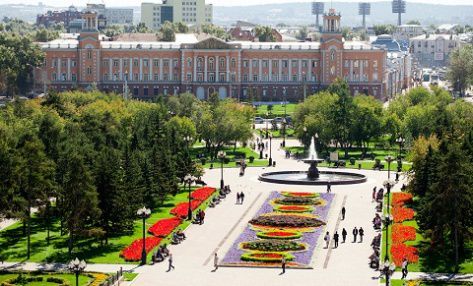 https://mdw-travel-data-us-east-1.s3.amazonaws.com/img/country/Russia/Kirov-Square/img_01.jpg