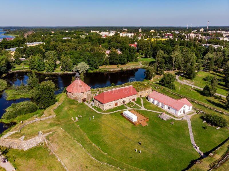 https://mdw-travel-data-us-east-1.s3.amazonaws.com/img/country/Russia/Korela-Fortress/img_03.jpg