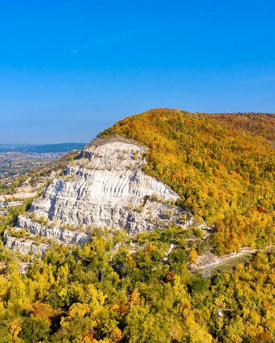 https://mdw-travel-data-us-east-1.s3.amazonaws.com/img/country/Russia/Krasnaya-Glinka-Eco-Park/img_03.jpg
