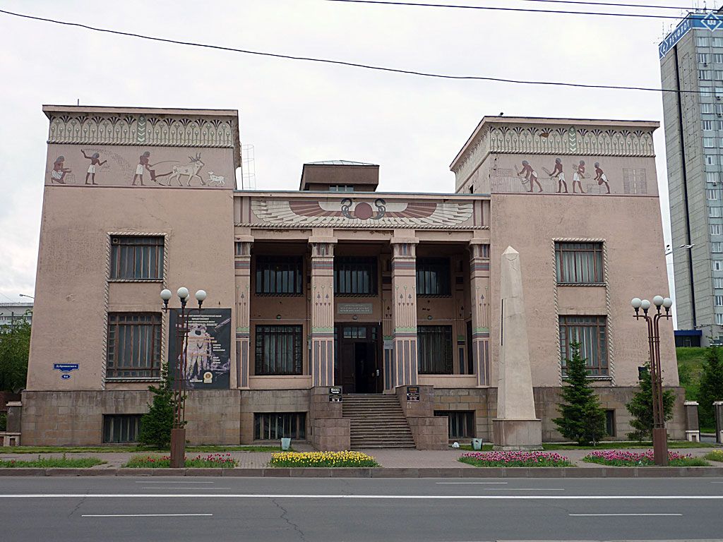 https://mdw-travel-data-us-east-1.s3.amazonaws.com/img/country/Russia/Krasnoyarsk-Regional-Fine-Arts-Museum/img_02.jpg