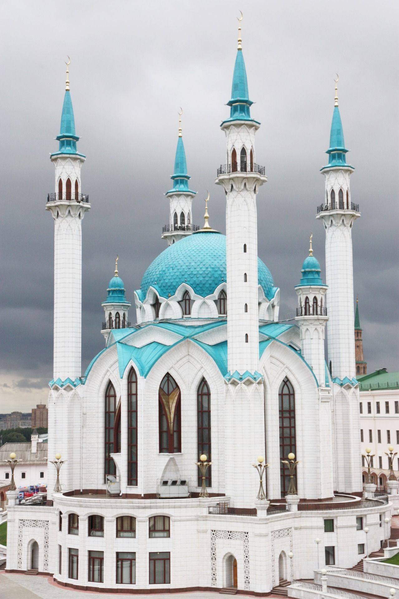 https://mdw-travel-data-us-east-1.s3.amazonaws.com/img/country/Russia/Kul-Sharif-Mosque/img_00.jpg