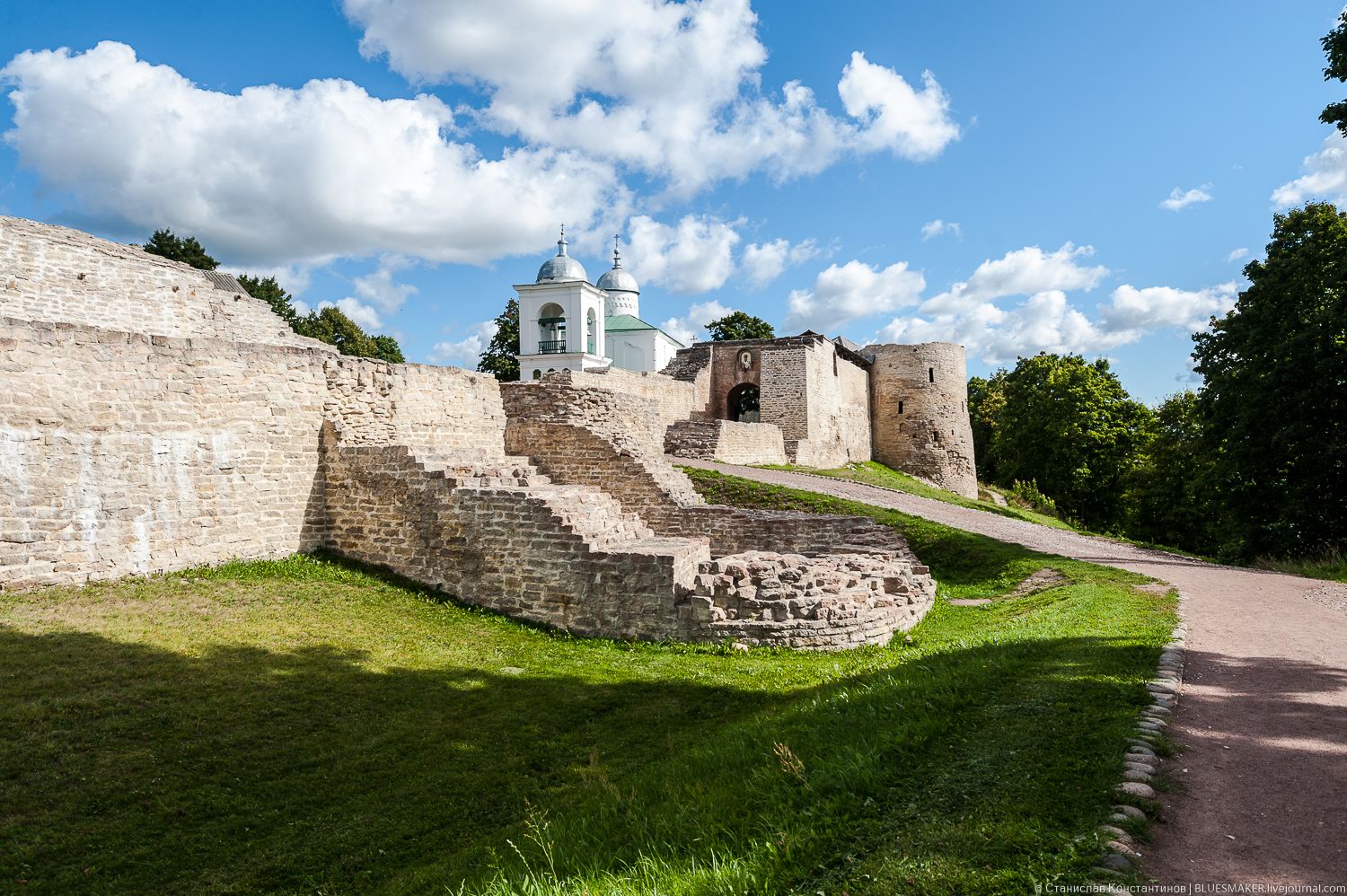 https://mdw-travel-data-us-east-1.s3.amazonaws.com/img/country/Russia/Ludoga-Fortress/img_01.jpg