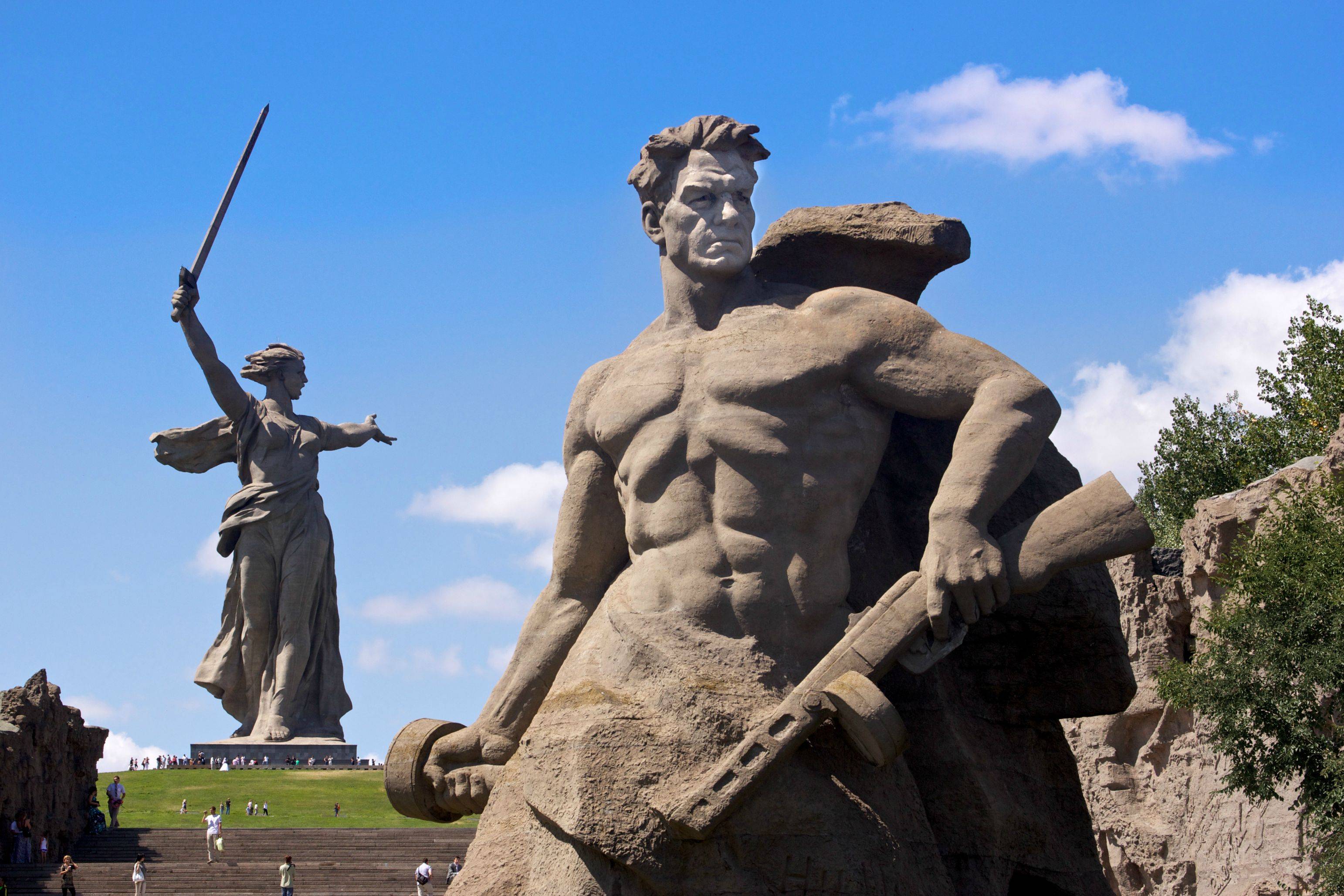 https://mdw-travel-data-us-east-1.s3.amazonaws.com/img/country/Russia/Mamayev-Kurgan/img_02.jpg