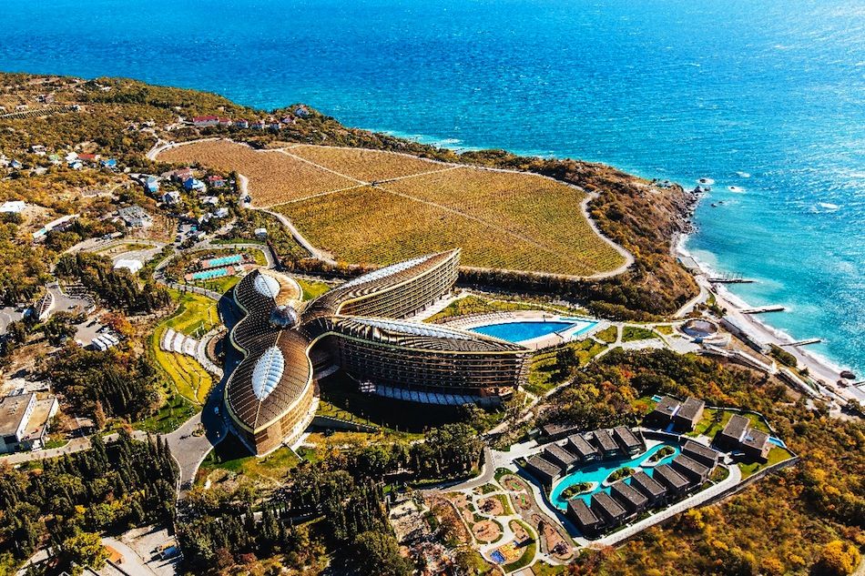 https://mdw-travel-data-us-east-1.s3.amazonaws.com/img/country/Russia/Marfiny-Health-Resort/img_03.jpg