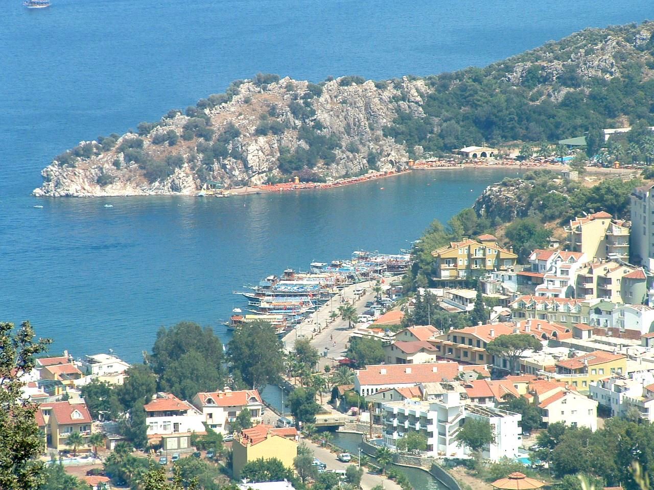 https://mdw-travel-data-us-east-1.s3.amazonaws.com/img/country/Russia/Marmaris-Ski-Resort/img_03.jpg
