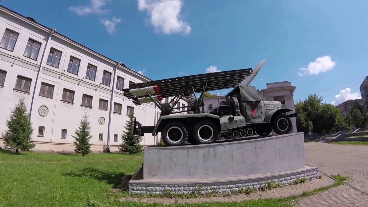 https://mdw-travel-data-us-east-1.s3.amazonaws.com/img/country/Russia/Museum-of-Military-Equipment/img_02.jpg