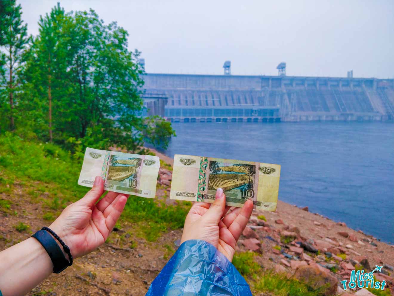 https://mdw-travel-data-us-east-1.s3.amazonaws.com/img/country/Russia/Nature-Museum-of-Krasnoyarsk/img_01.jpg