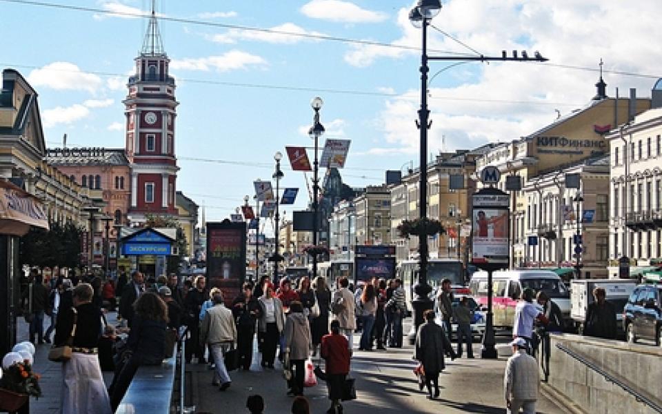 https://mdw-travel-data-us-east-1.s3.amazonaws.com/img/country/Russia/Nevsky-Prospekt/img_02.jpg