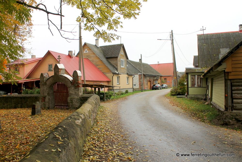https://mdw-travel-data-us-east-1.s3.amazonaws.com/img/country/Russia/Old-Believers-Villages/img_01.jpg