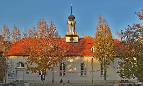 https://mdw-travel-data-us-east-1.s3.amazonaws.com/img/country/Russia/Old-Sarepta-Museum-Reserve/img_00.jpg