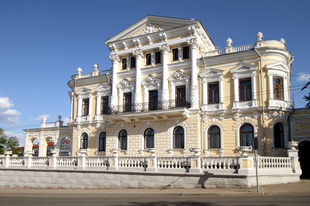 https://mdw-travel-data-us-east-1.s3.amazonaws.com/img/country/Russia/Perm-Aviation-Museum/img_01.jpg