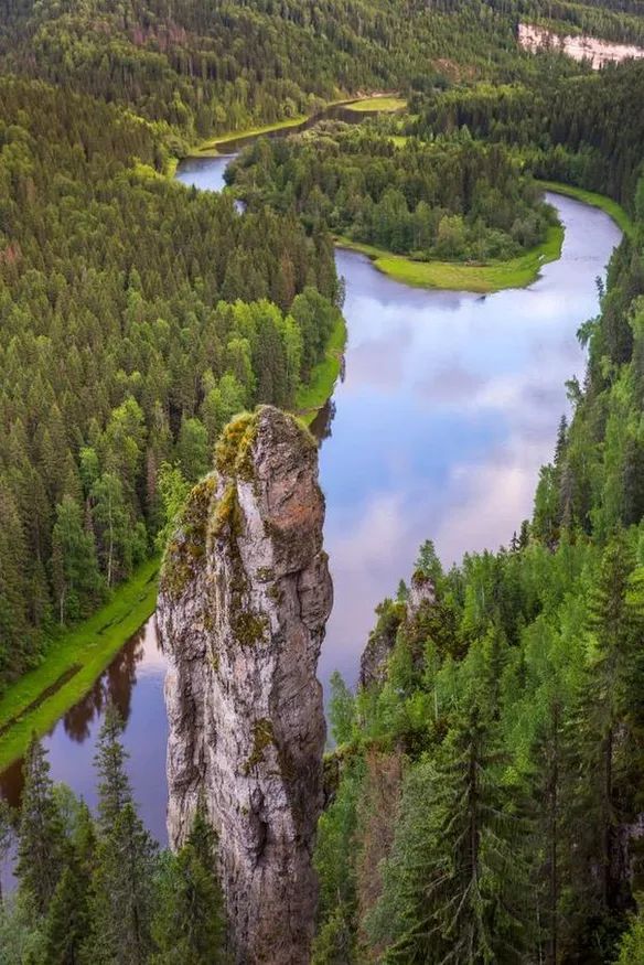 https://mdw-travel-data-us-east-1.s3.amazonaws.com/img/country/Russia/Perm-River-Station/img_03.jpg