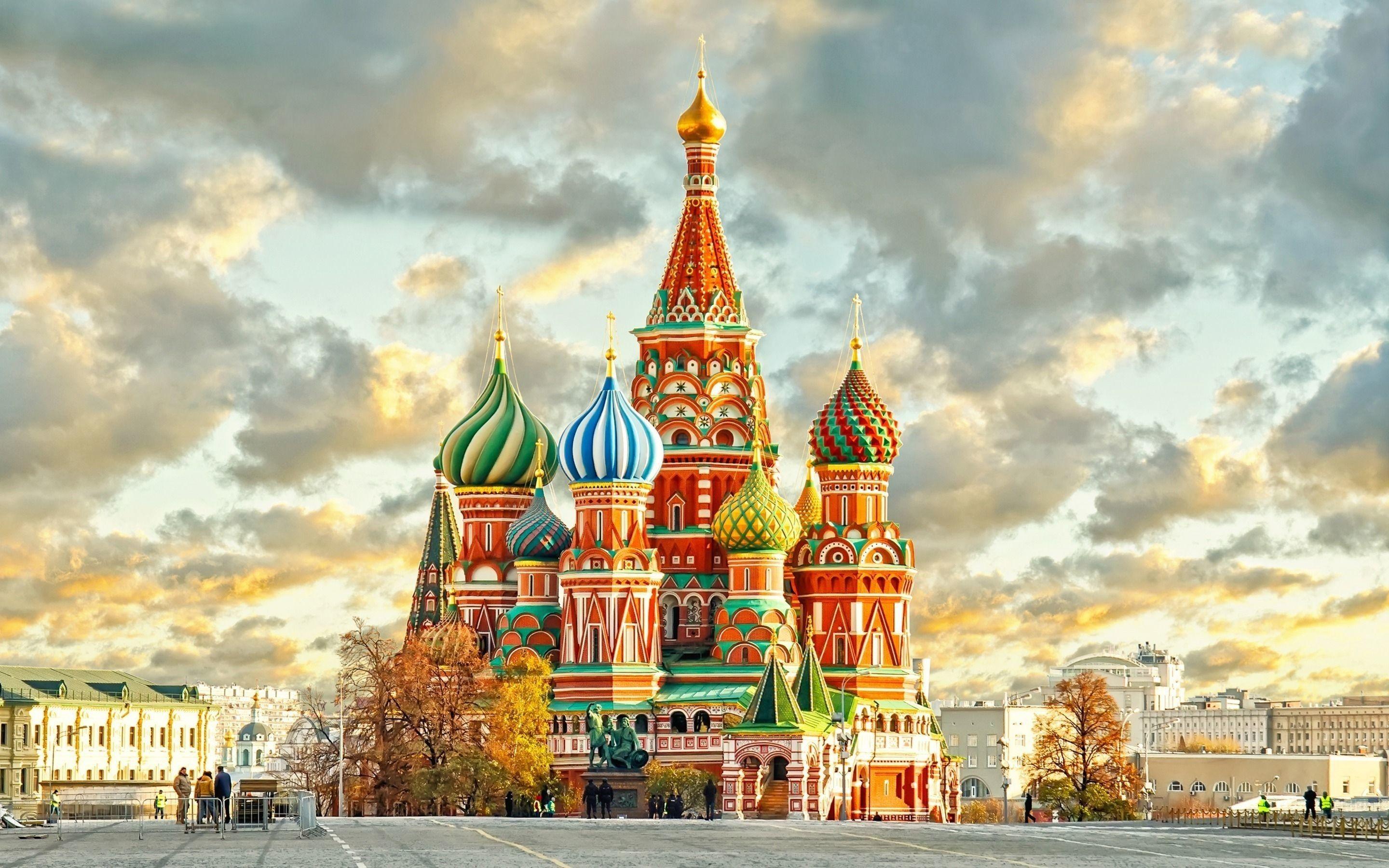 https://mdw-travel-data-us-east-1.s3.amazonaws.com/img/country/Russia/Phantom-Koenigsberg/img_02.jpg