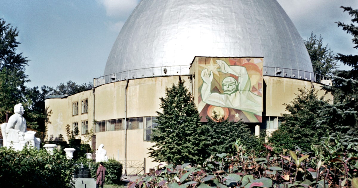 https://mdw-travel-data-us-east-1.s3.amazonaws.com/img/country/Russia/Planetarium/img_02.jpg