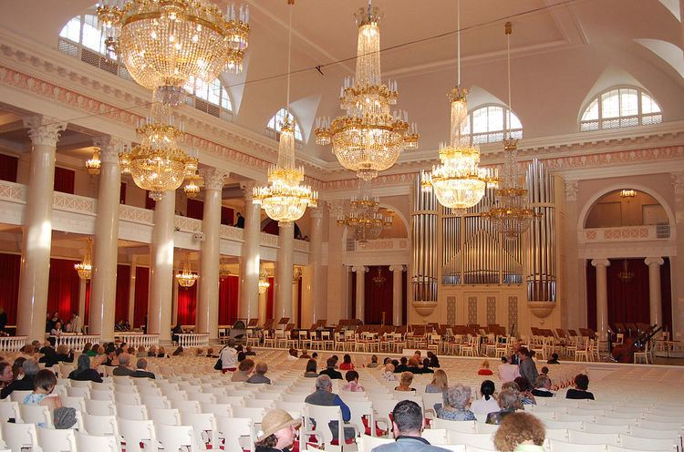 https://mdw-travel-data-us-east-1.s3.amazonaws.com/img/country/Russia/Saint-Petersburg-Philharmonia/img_01.jpg