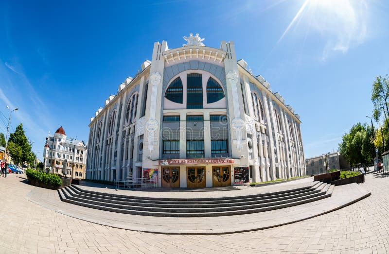 https://mdw-travel-data-us-east-1.s3.amazonaws.com/img/country/Russia/Samara-State-Philharmonic-Hall/img_00.jpg