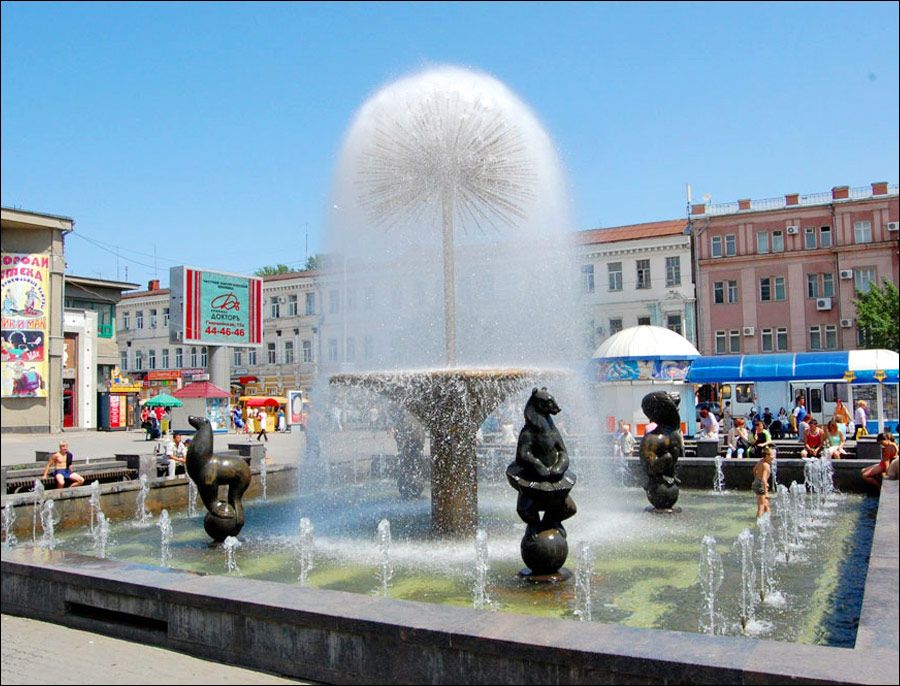 https://mdw-travel-data-us-east-1.s3.amazonaws.com/img/country/Russia/Saratov-Volga-Bridge/img_02.jpg