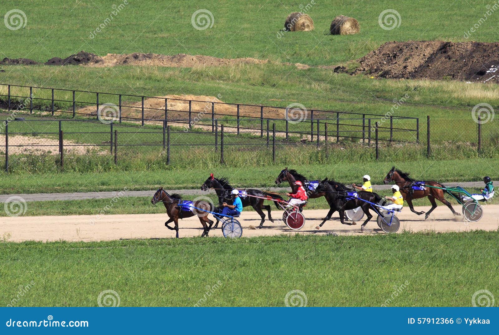 https://mdw-travel-data-us-east-1.s3.amazonaws.com/img/country/Russia/Sibirskoe-Podvorie/img_01.jpg