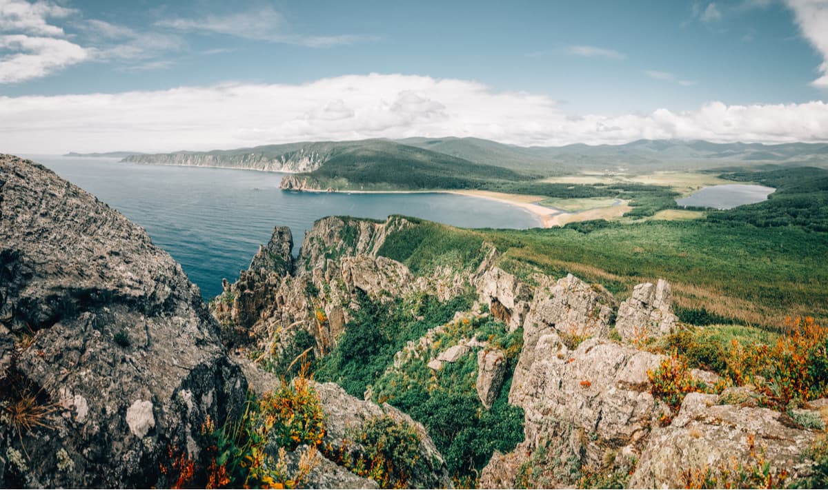 https://mdw-travel-data-us-east-1.s3.amazonaws.com/img/country/Russia/Sikhote-Alin-Biosphere-Reserve/img_03.jpg