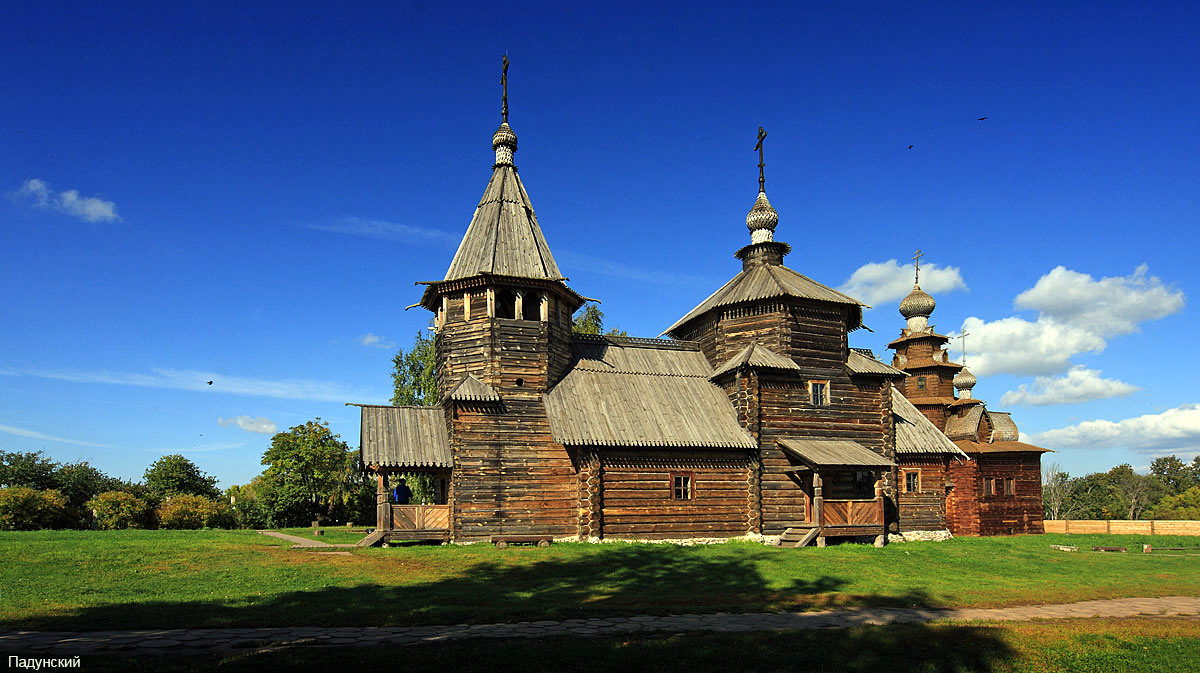 https://mdw-travel-data-us-east-1.s3.amazonaws.com/img/country/Russia/Suzdal-Art-Gallery/img_02.jpg