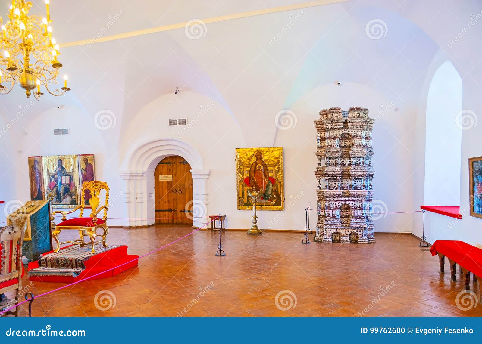 https://mdw-travel-data-us-east-1.s3.amazonaws.com/img/country/Russia/Suzdals-Kremlin-Chambers-Museum/img_03.jpg