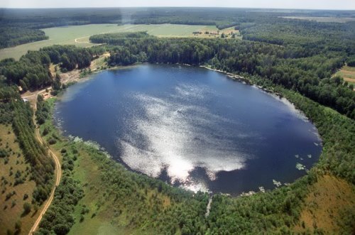https://mdw-travel-data-us-east-1.s3.amazonaws.com/img/country/Russia/Svetloyar-Lake/img_02.jpg